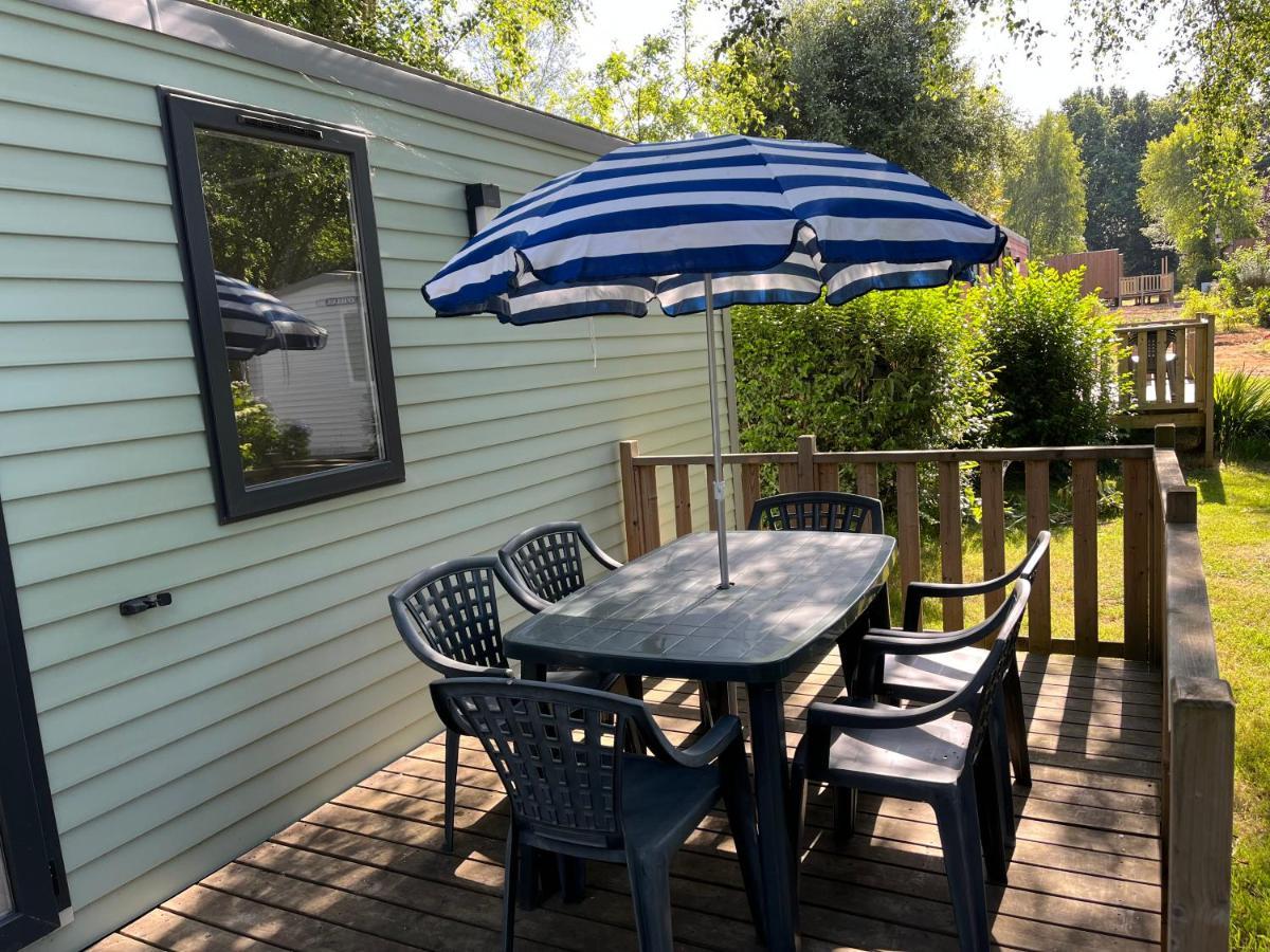 Mobilhome Tout Confort M9 Domaine De Lanniron Quimper Exterior photo