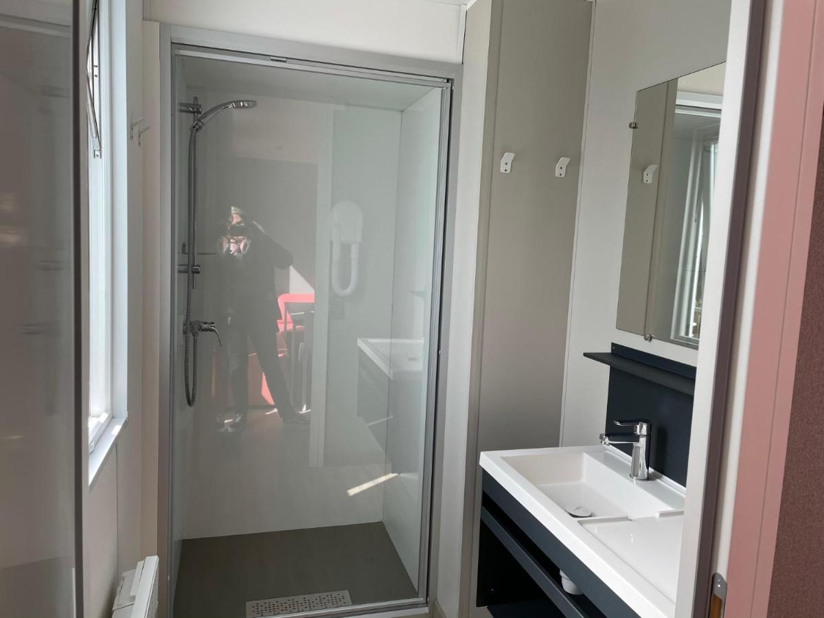 Mobilhome Tout Confort M9 Domaine De Lanniron Quimper Exterior photo